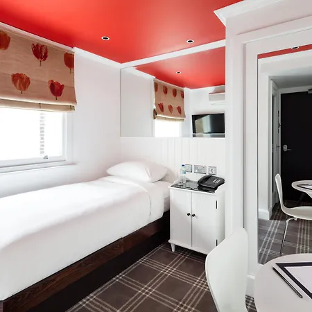 Guild Hotel Marble Arch-2